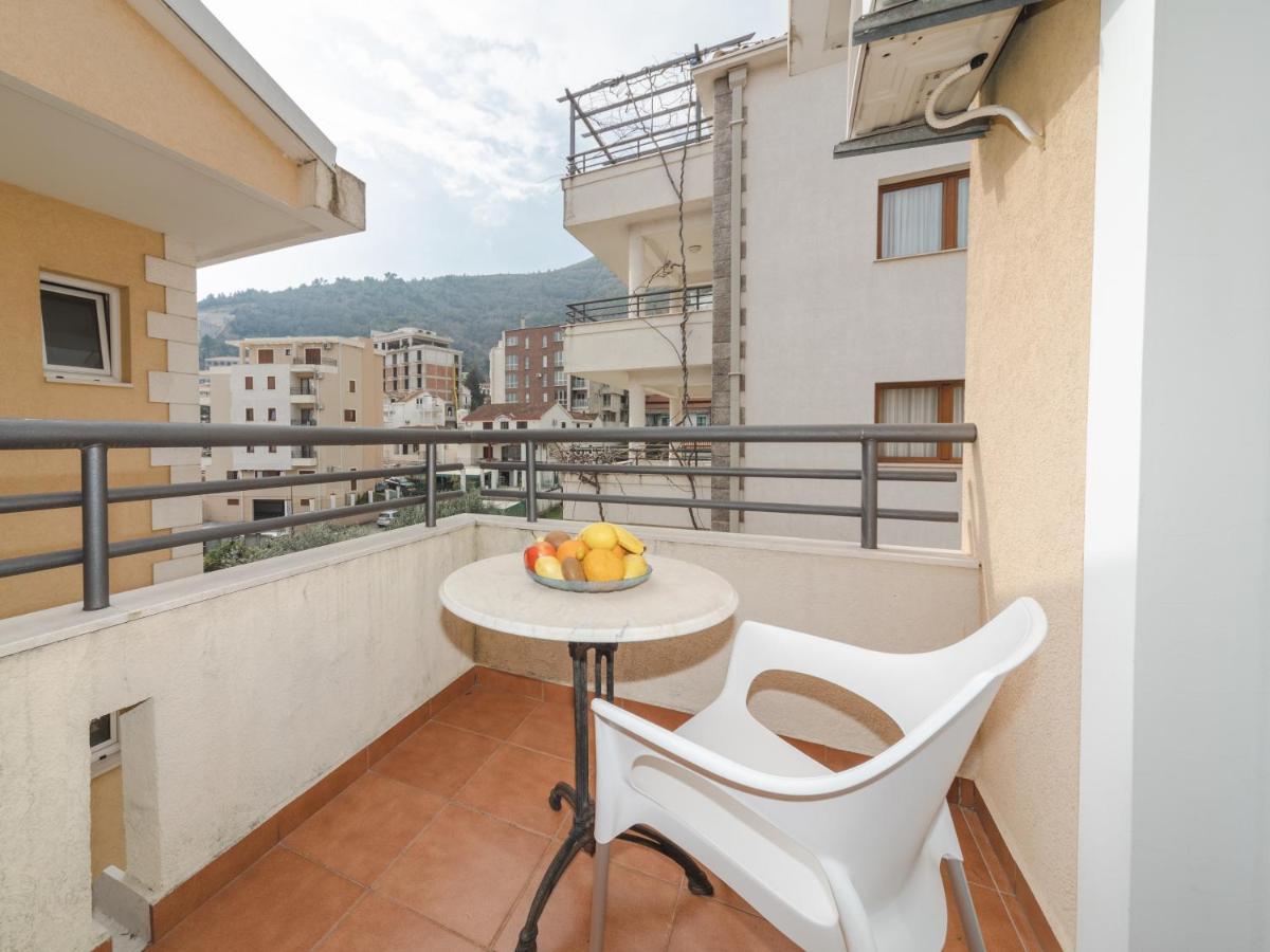 Apartmani Salus Budva Exteriör bild