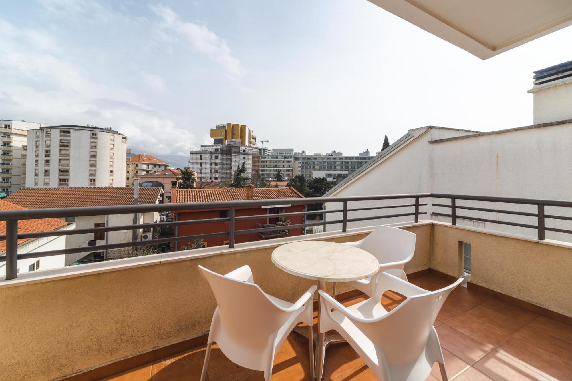 Apartmani Salus Budva Rum bild